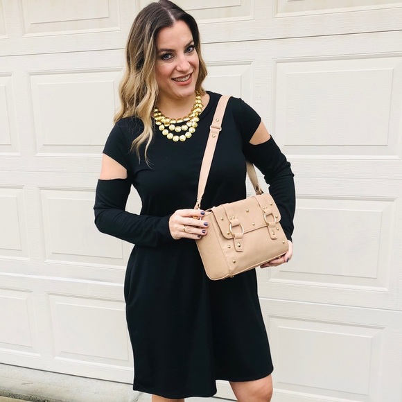 TERRY Dress w/ Cutout Sleeves - Picture 2 of 6